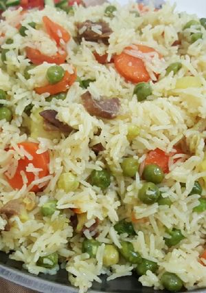 صورة لوصفة مقلوبة لحمة وخضار😋