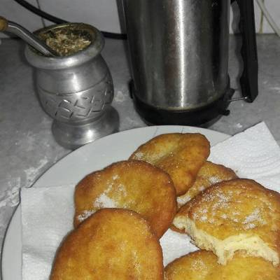 Torta fritas fáciles Receta de Carla Torres- CookpadCompartir un CooksnapCompartirCompartir un CooksnapCompartir-image