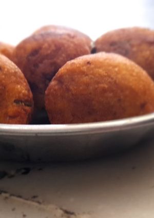 अरबी के पकौड़े (Arbi ke pakode recipe in hindi) रेसिपी मुख्य फोटो