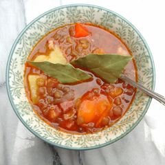 A picture of Fakes Soupa (Lentil Soup).