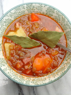 A picture of Fakes Soupa (Lentil Soup).