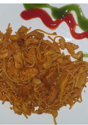 A picture of Chicken sparoni.