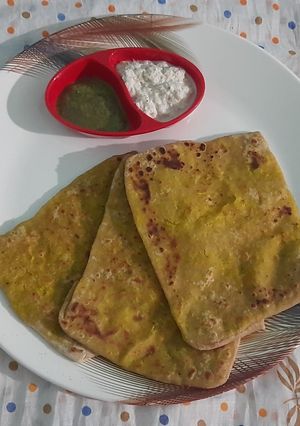 A picture of Cabbage paratha.
