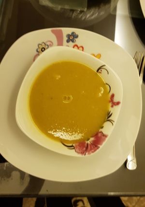 A picture of Yellow Lentil Soup.