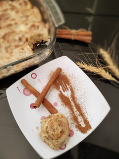 عکسی از دستور نان رول دارچینی