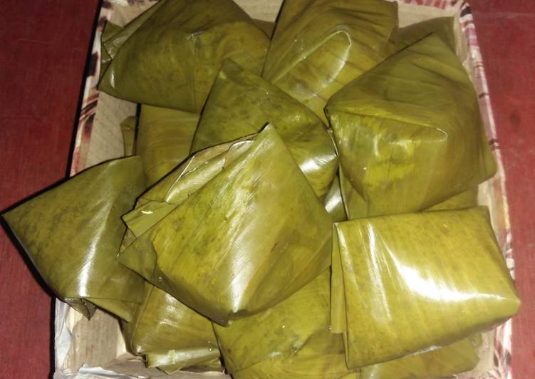 Bagaimana Menyiapkan Kue iwel2 ketan Anti Gagal