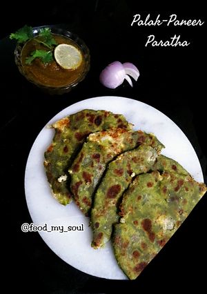 A picture of Palak Paneer Paratha.