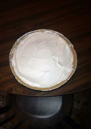 A picture of Easy No Bake Cheesecake.