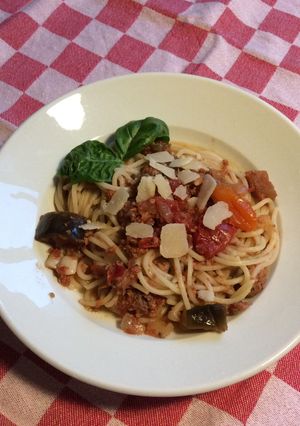 Une photo de Spaghetti à la viande et aux légumes