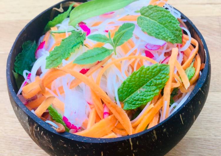 Simple Way to Make Super Quick Homemade Vietnamese Noodle and Herb Salad