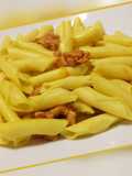 Garganelli con zafferano e salsiccia