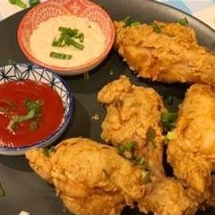 A picture of Crispy fried chicken 😋.