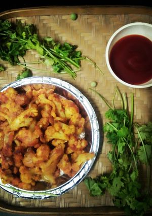 ક્રિસ્પી કોલીફ્લાવર (Crispy Cauliflower Recipe In Gujarati) રેસીપી મુખ્ય ફોટો