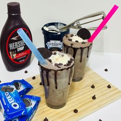 A picture of Oreo Milkshake.