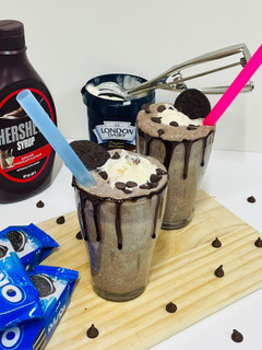 A picture of Oreo Milkshake.