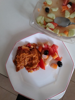 Una foto de Pimientos del piquillo rellenos de pollo