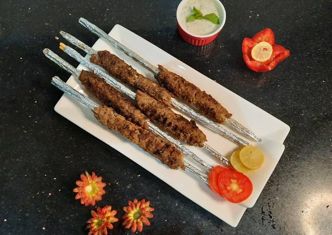 Quick and easy grilled beef seekh kebab