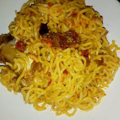 A picture of Palm oil noodles.