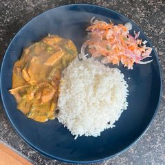 A picture of Thai Pumpkin Chicken red curry.