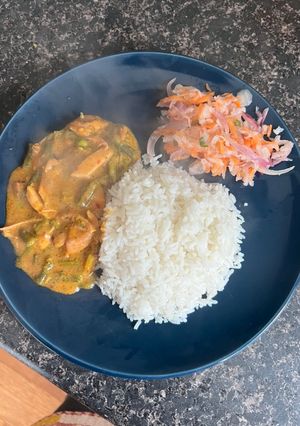 A picture of Thai Pumpkin Chicken red curry.