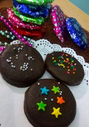 A picture of Biscuit chocolates.
