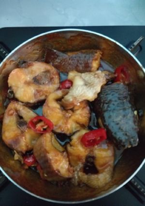 Hình của món Cá lóc kho tiêu ớt.