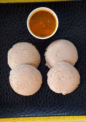 A picture of Mixed Millet Flour idly.