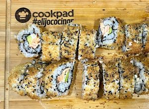 Una foto de Hot Rolls (sushi caliente) 🍱