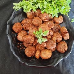 A picture of Aloo Tuk.