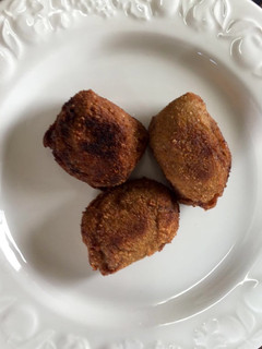 Una foto de Croquetas de compango de pote asturiano