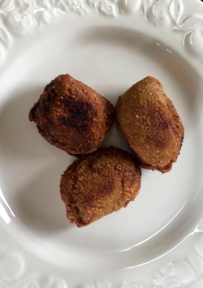 Una foto de Croquetas de compango de pote asturiano