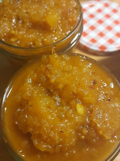 A picture of Pineapple chutney.