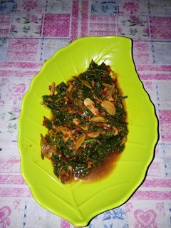 Foto resep Tumis Daun singkong