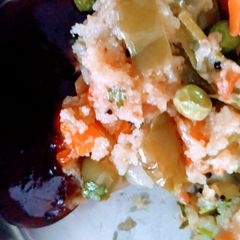 A picture of Mixed veg upma.