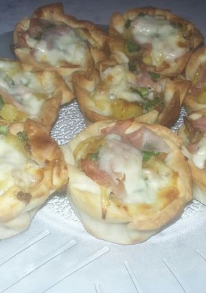 Una foto de Canastitas con papas y carne picada