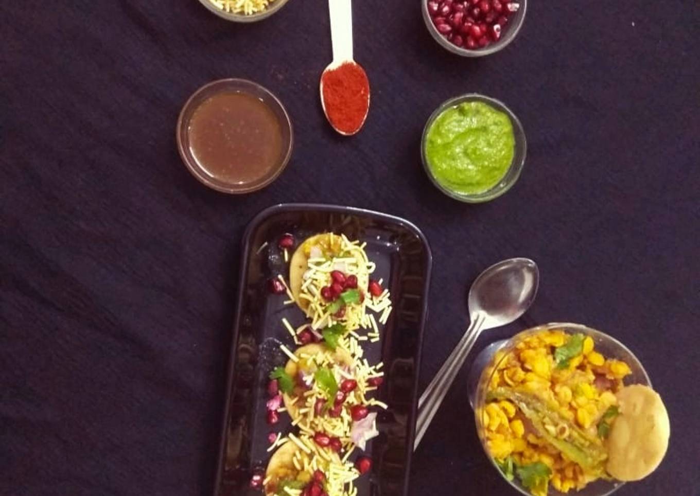 Mini Dal Pakwan Chaat
