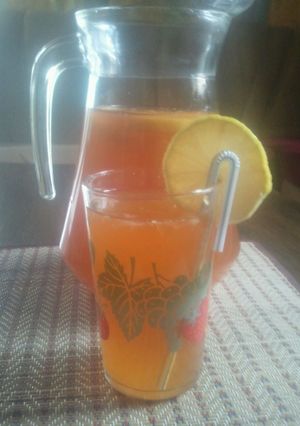 A picture of Lemon Iced Tea.