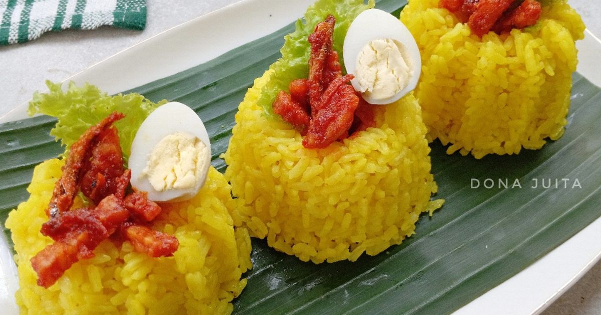 Nasi Kuning Gurih