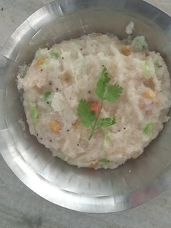ऑनियन उपमा (onion upma recipe in Hindi) रेसिपी मुख्य फोटो