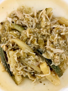 A picture of Chicken in Green Sauce with Zucchini.