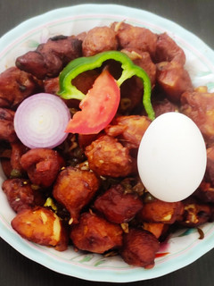 எக் மஞ்சூரியன் (Egg Manchurian recipe in tamil) செய்முறை முக்கிய புகைப்படம்