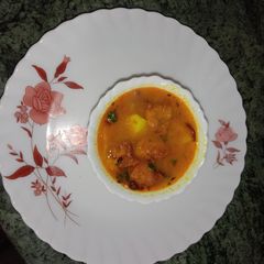 A picture of Pakodi and aalu ki sabji.
