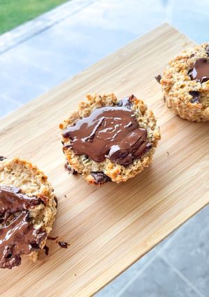 Une photo de Petits muffins légers chocolatés au goût de noisette.