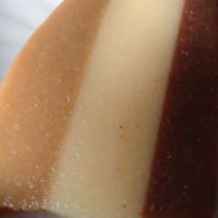 A picture of Ribbon Custard.