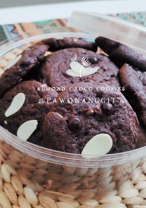 Foto resep Choco almond cookies