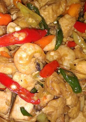 Foto resep Tumis udang, tahu, tempe