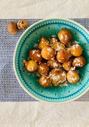 A picture of Foolproof Homemade donut holes.