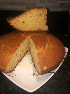 Una foto de Torta de vainilla con granola