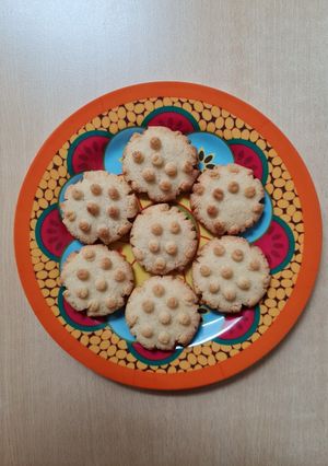 Una foto de Galletas de harina de maíz blanco precocido