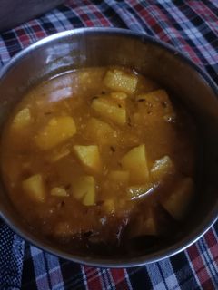 आलू मटर की सब्जी (Aloo Matar ki sabzi recipe in hindi) रेसिपी मुख्य फोटो